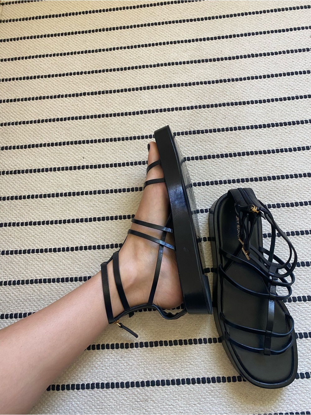 NWOT Tory Burch Black Leather Strappy Gladiator Sandals - Picture 7 of 8